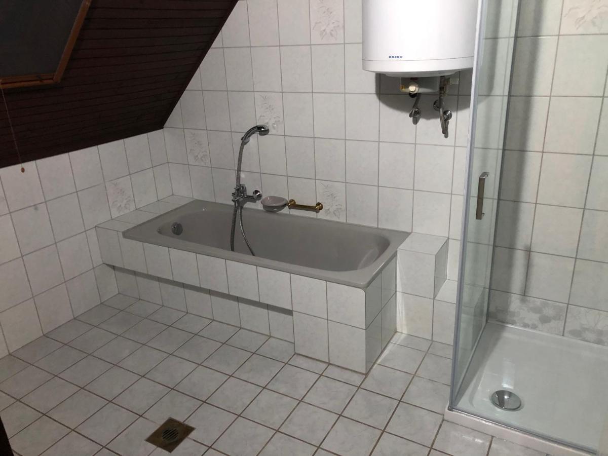 Hotel Valentin Vendeghaz Balatonlelle Zewnętrze zdjęcie
